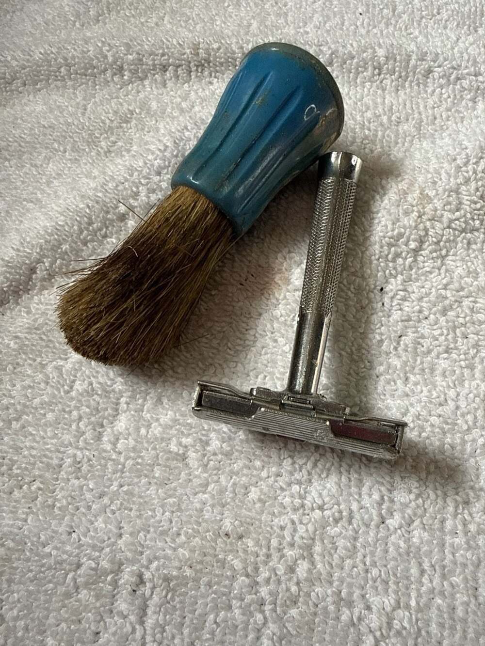 3.75" Shaving Brush, Ribbed Handle, Vintage and 27 similar items,